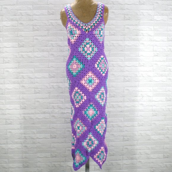 Meet your Posher, Johnna Jo - Picture 9 of 15